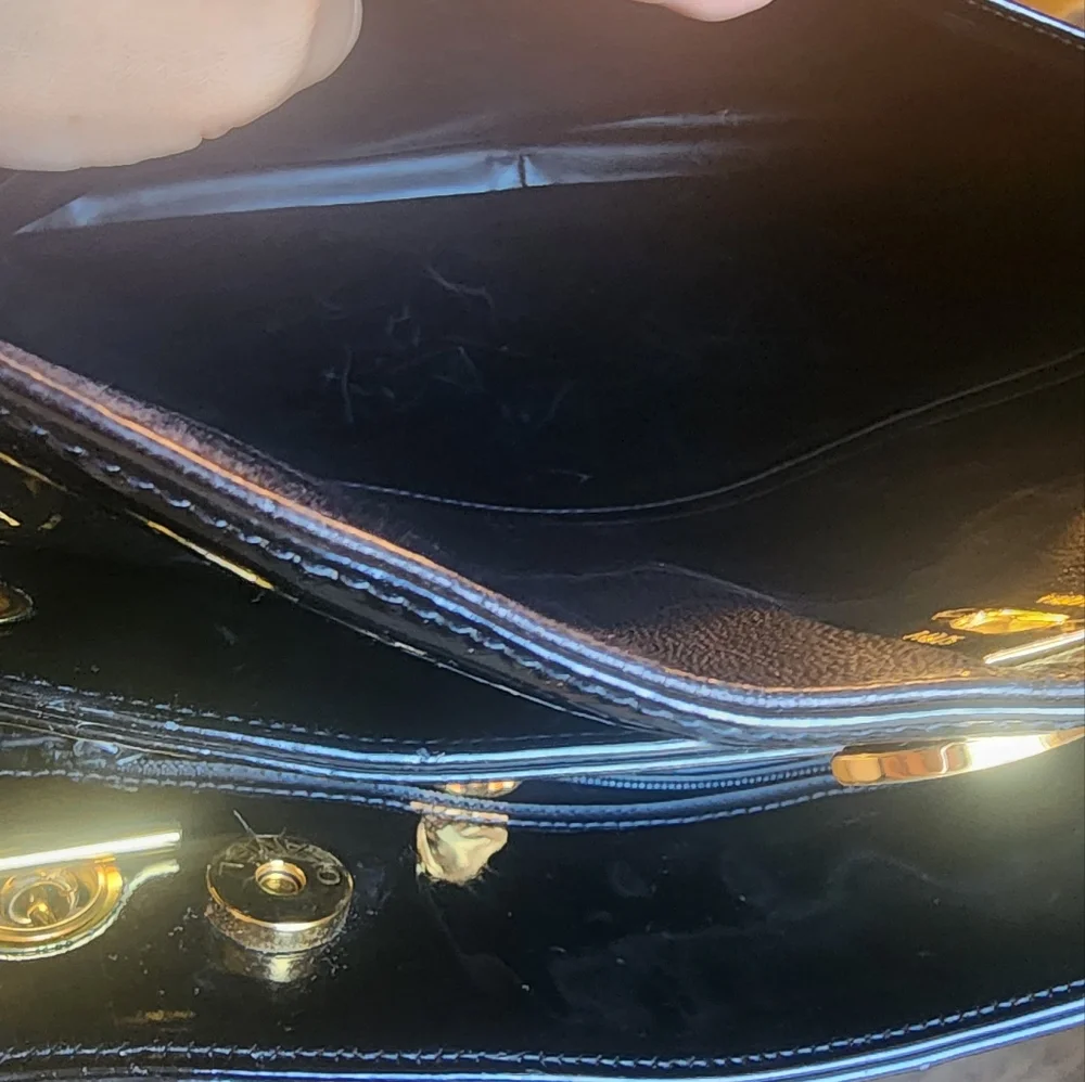 CHANEL Black and Gold Shoulder Bag - Picture 11 of 15